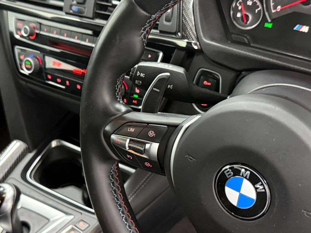 2015 BMW M4 2015 BMW M4