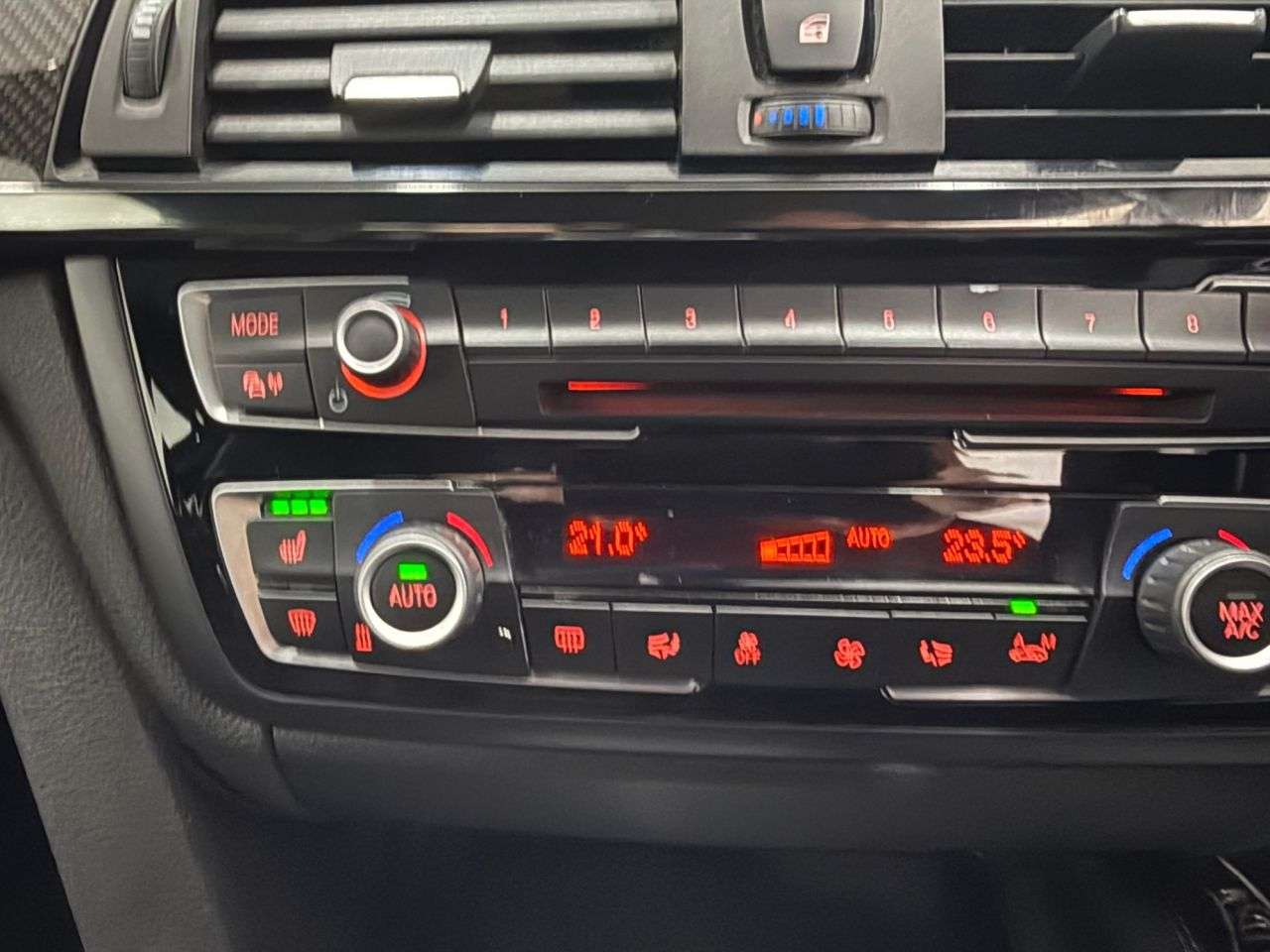 2015 BMW M4 2015 BMW M4