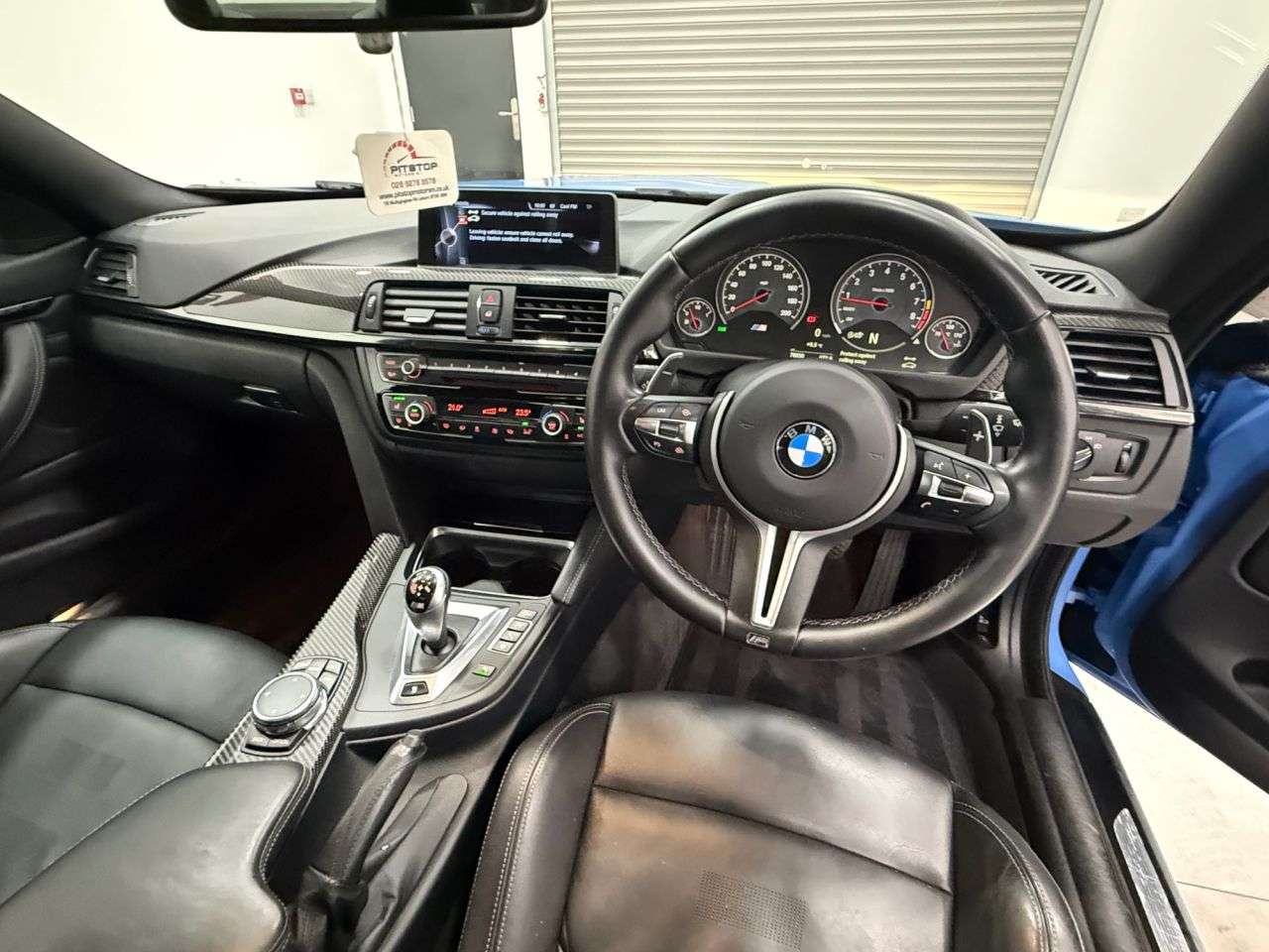 2015 BMW M4 2015 BMW M4