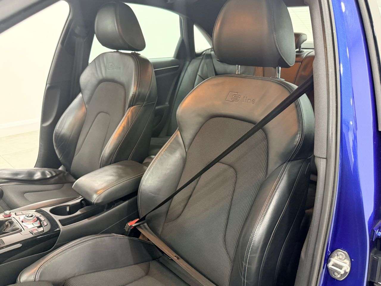 2015 AUDI A4 2015 AUDI A4