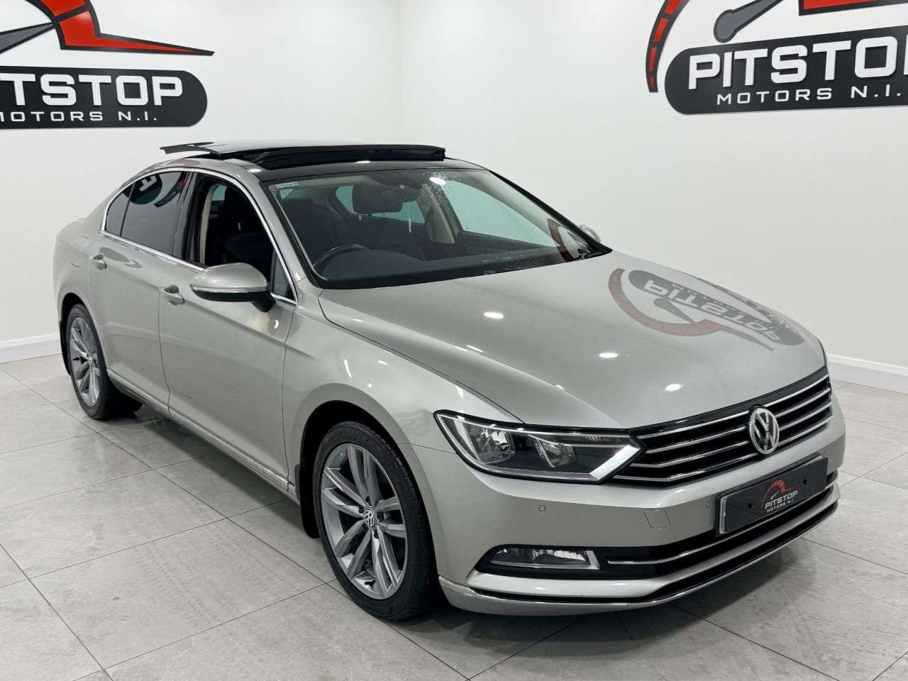2017 VOLKSWAGEN PASSAT 2017 VOLKSWAGEN PASSAT