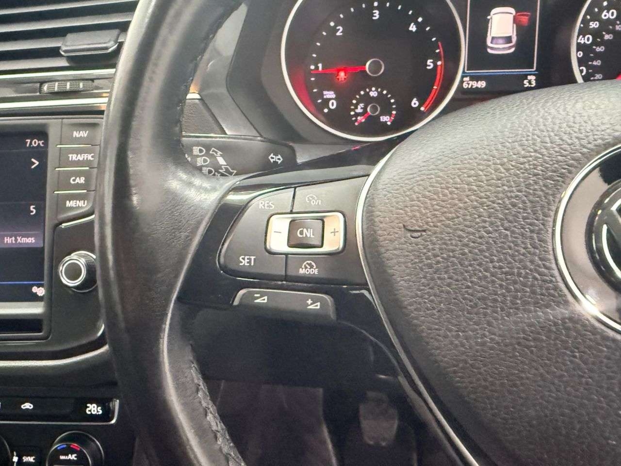 2017 VOLKSWAGEN TIGUAN 2017 VOLKSWAGEN TIGUAN