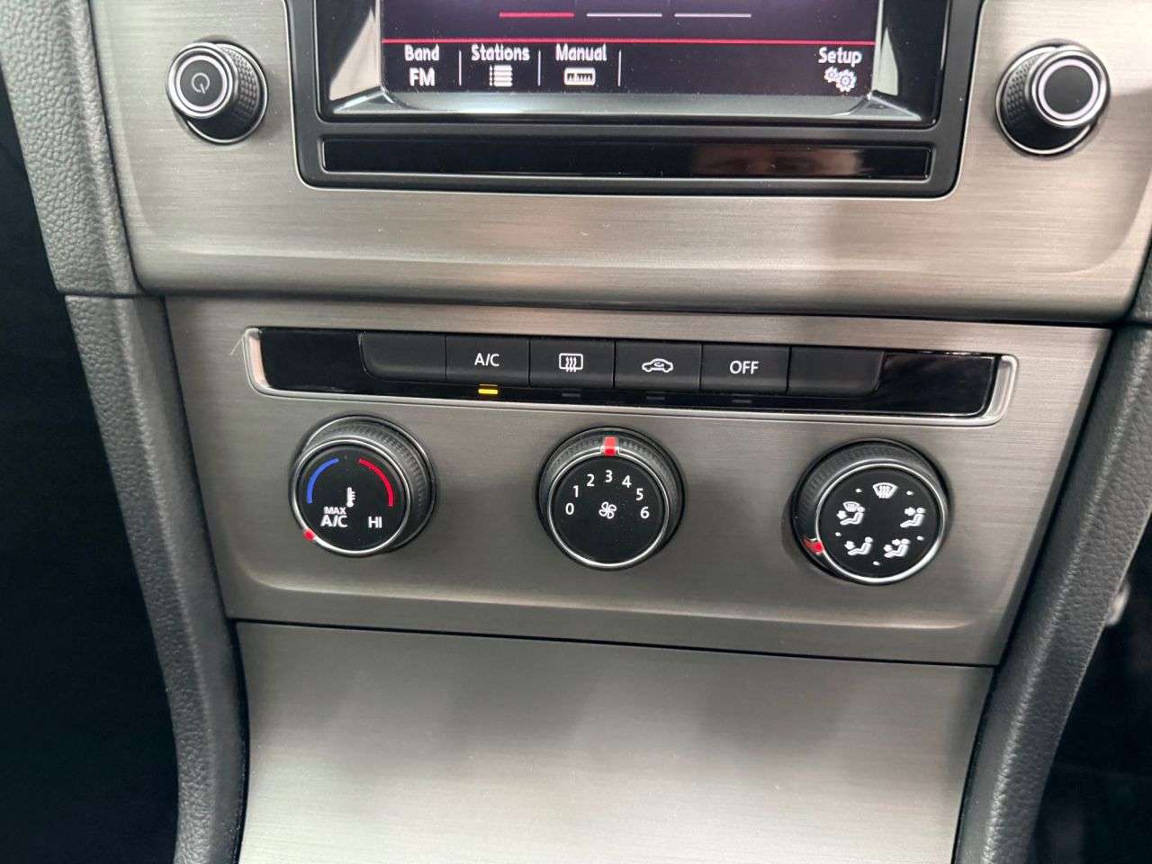 2017 VOLKSWAGEN GOLF 2017 VOLKSWAGEN GOLF