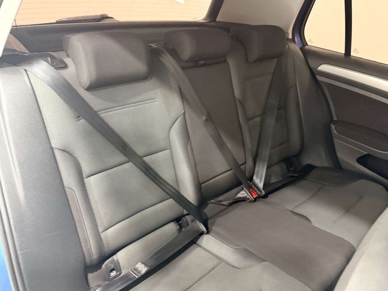 2017 VOLKSWAGEN GOLF 2017 VOLKSWAGEN GOLF