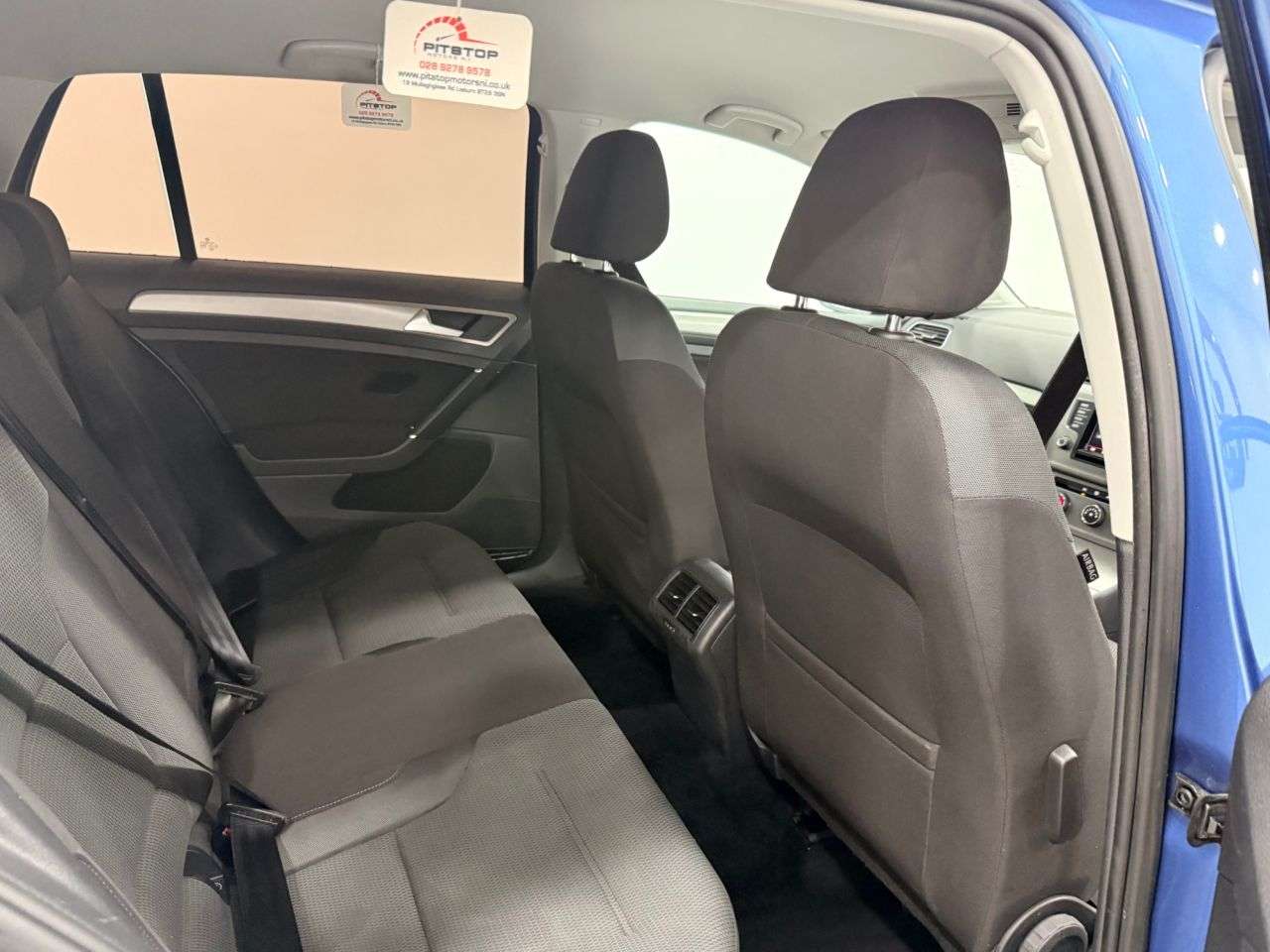 2017 VOLKSWAGEN GOLF 2017 VOLKSWAGEN GOLF