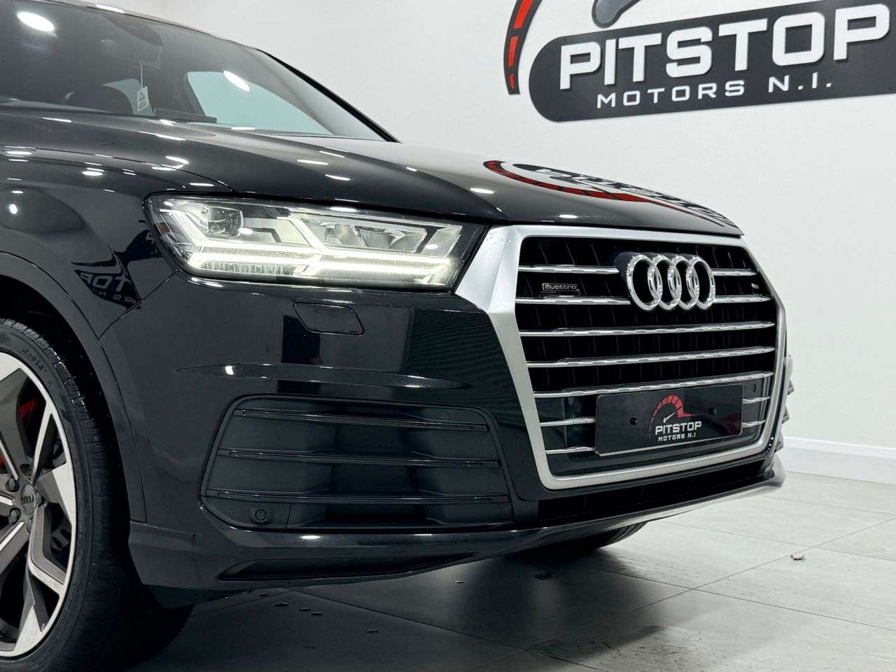 2018 AUDI Q7 2018 AUDI Q7