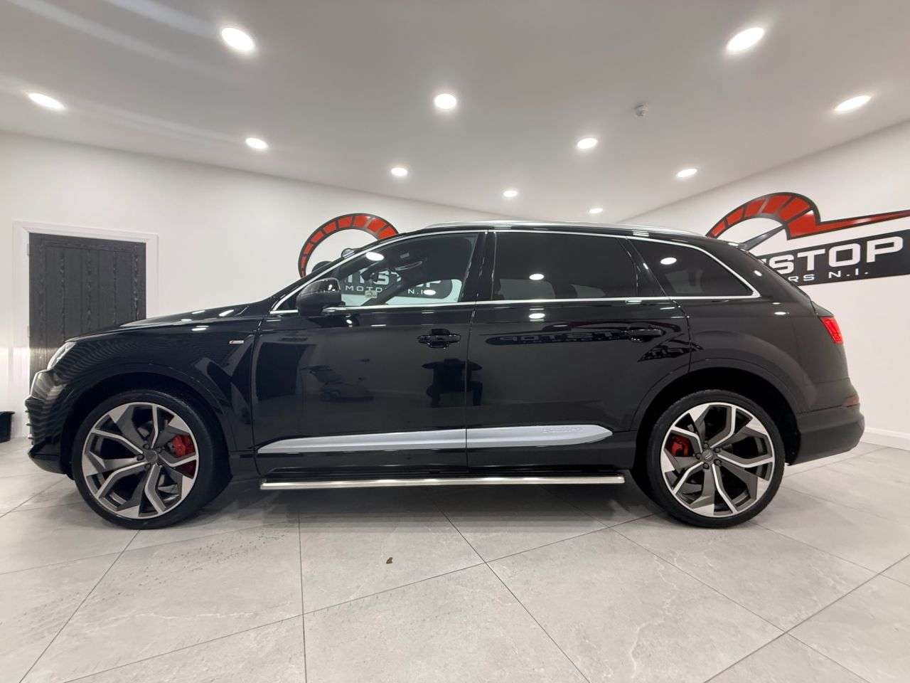 2018 AUDI Q7 2018 AUDI Q7