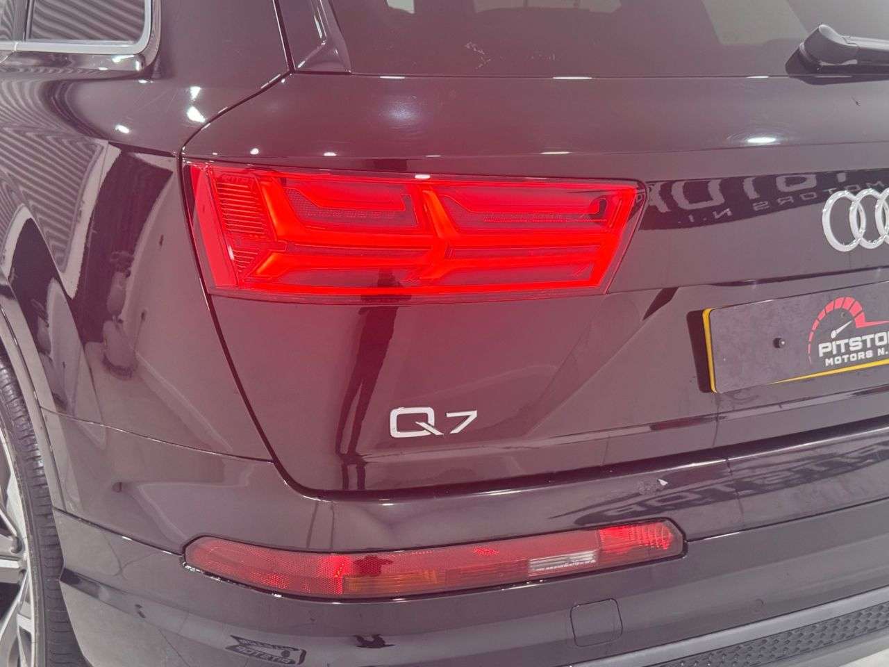 2018 AUDI Q7 2018 AUDI Q7