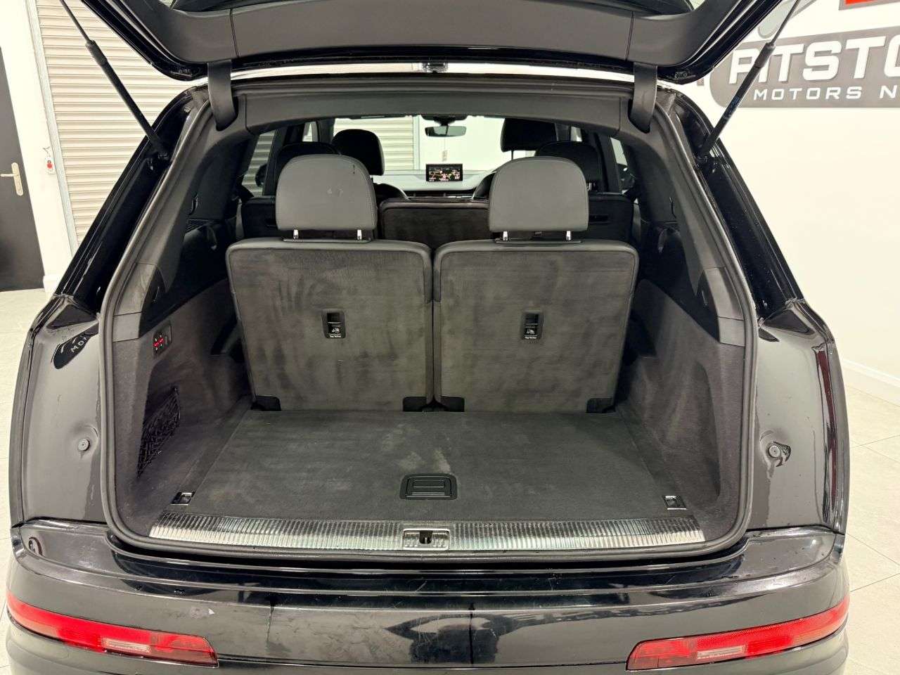 2018 AUDI Q7 2018 AUDI Q7