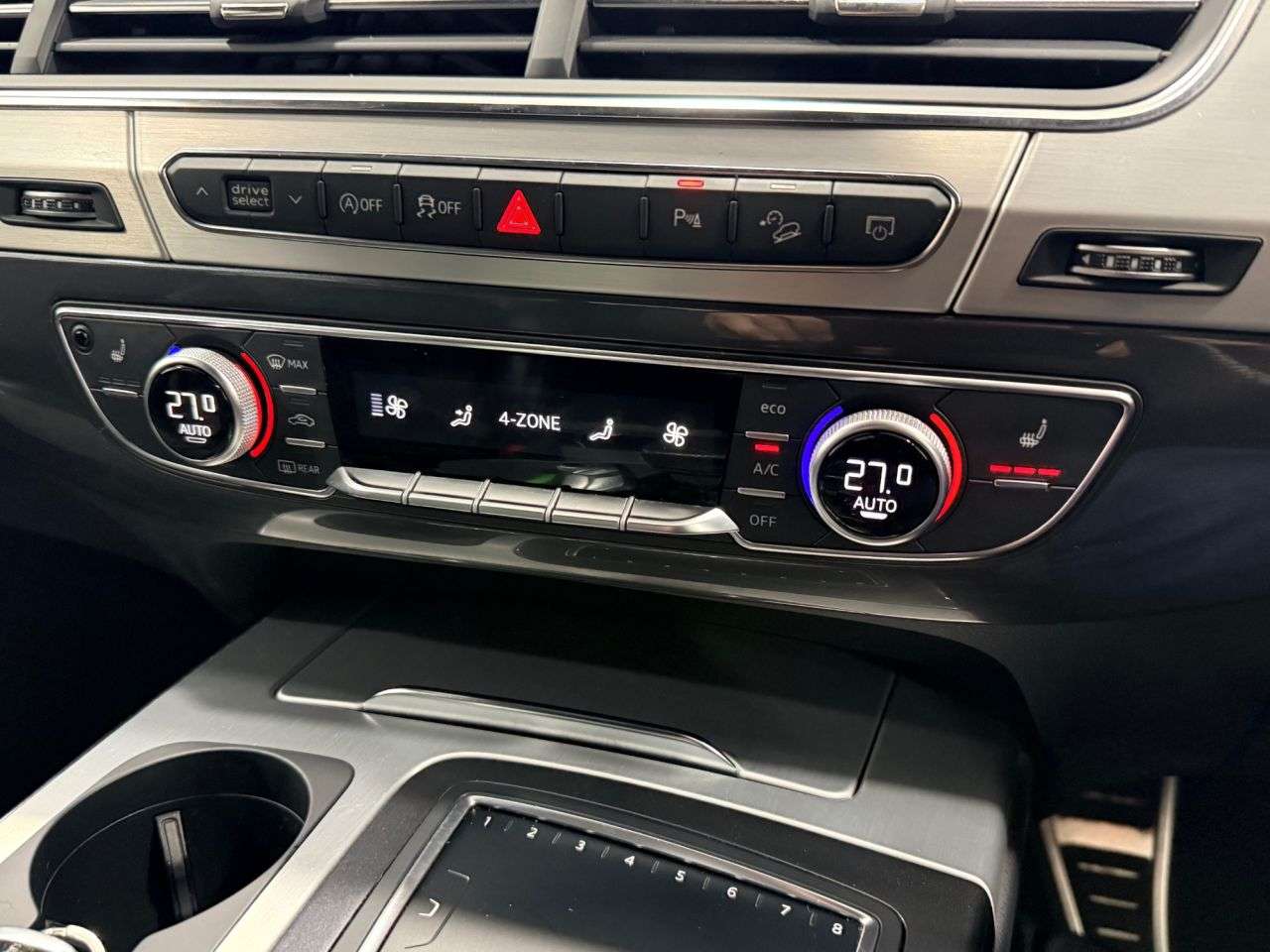 2018 AUDI Q7 2018 AUDI Q7