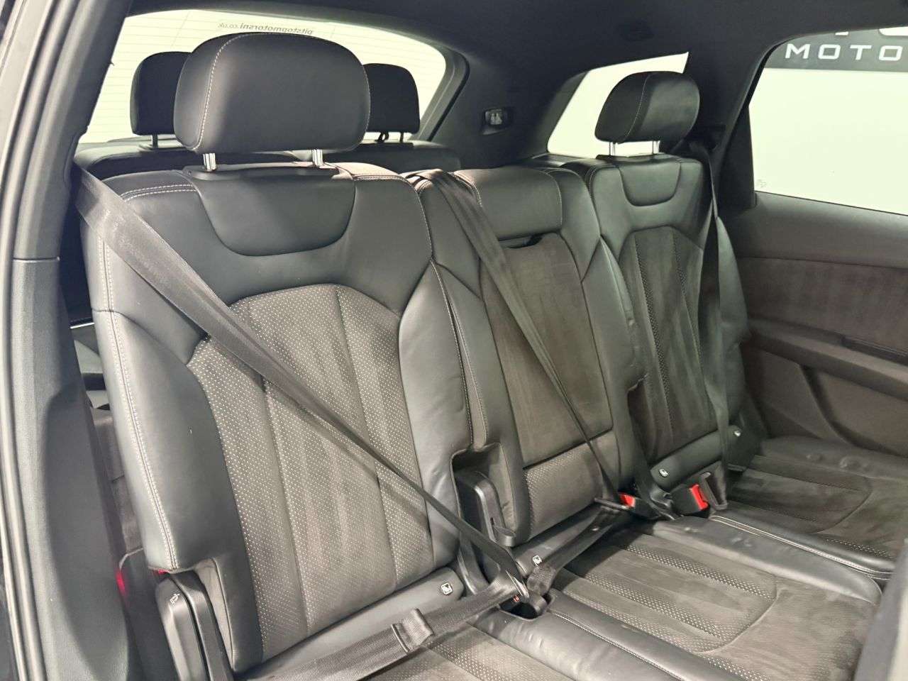 2018 AUDI Q7 2018 AUDI Q7