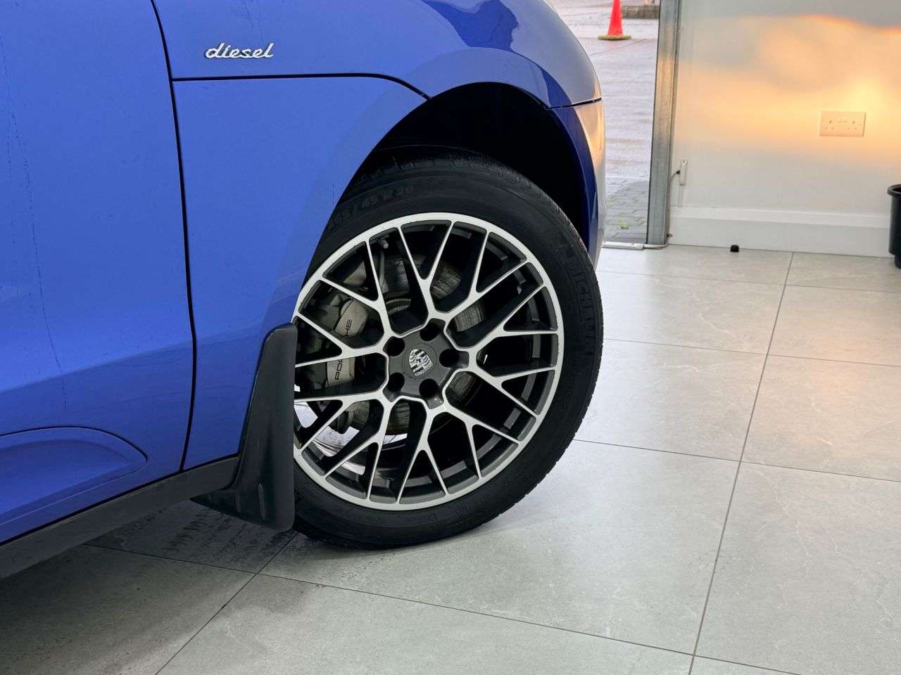 2015 PORSCHE MACAN 2015 PORSCHE MACAN