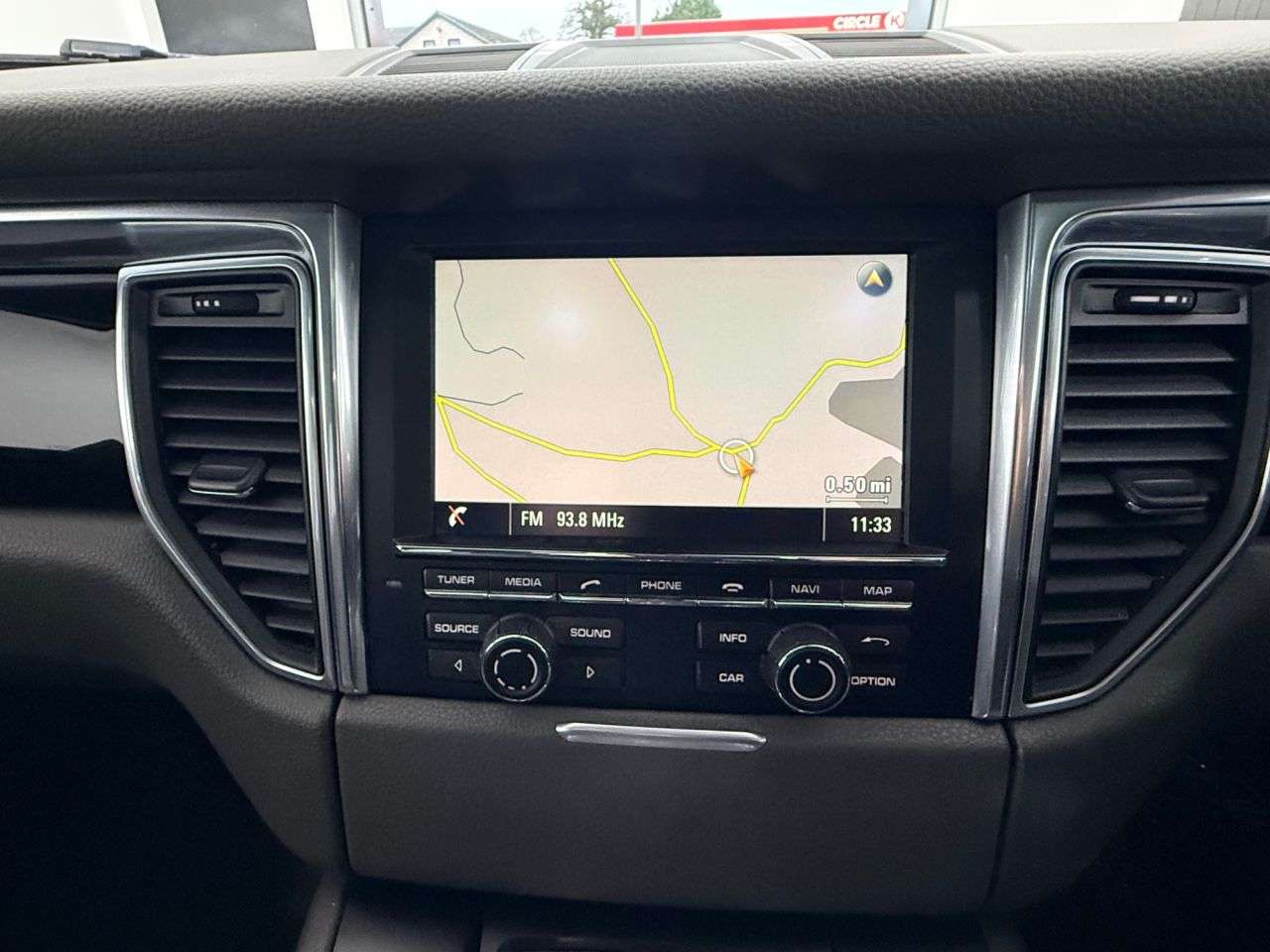 2015 PORSCHE MACAN 2015 PORSCHE MACAN