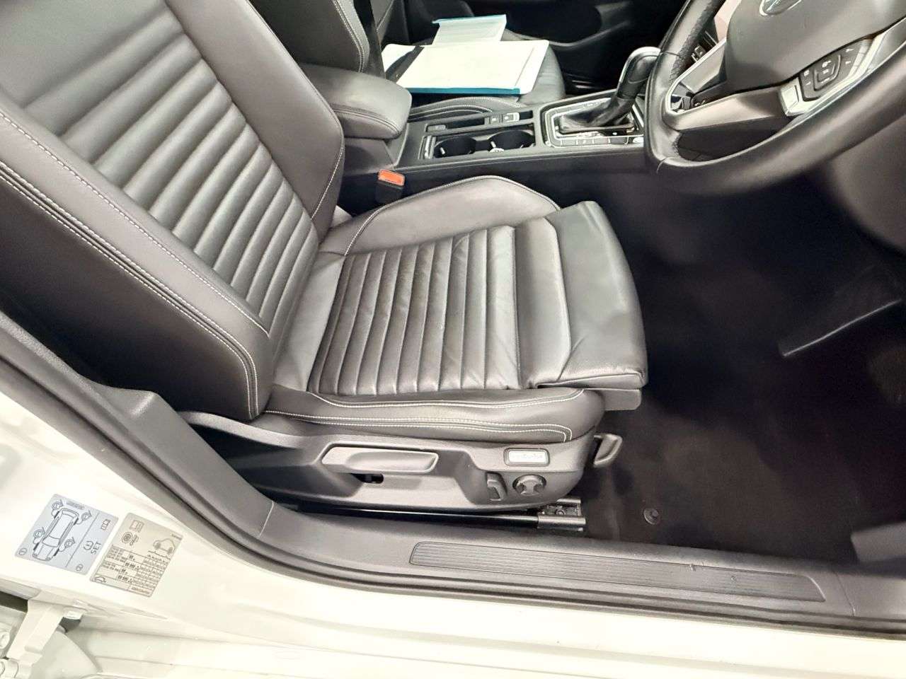 2021 VOLKSWAGEN PASSAT 2021 VOLKSWAGEN PASSAT