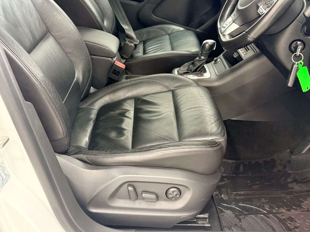 2016 VOLKSWAGEN TIGUAN 2016 VOLKSWAGEN TIGUAN