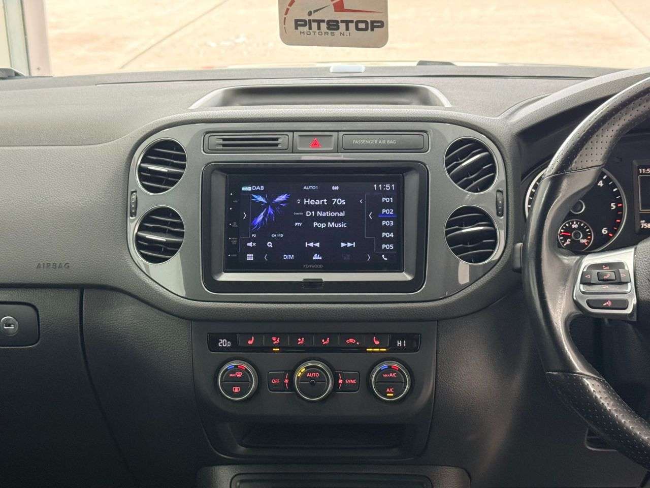 2016 VOLKSWAGEN TIGUAN 2016 VOLKSWAGEN TIGUAN