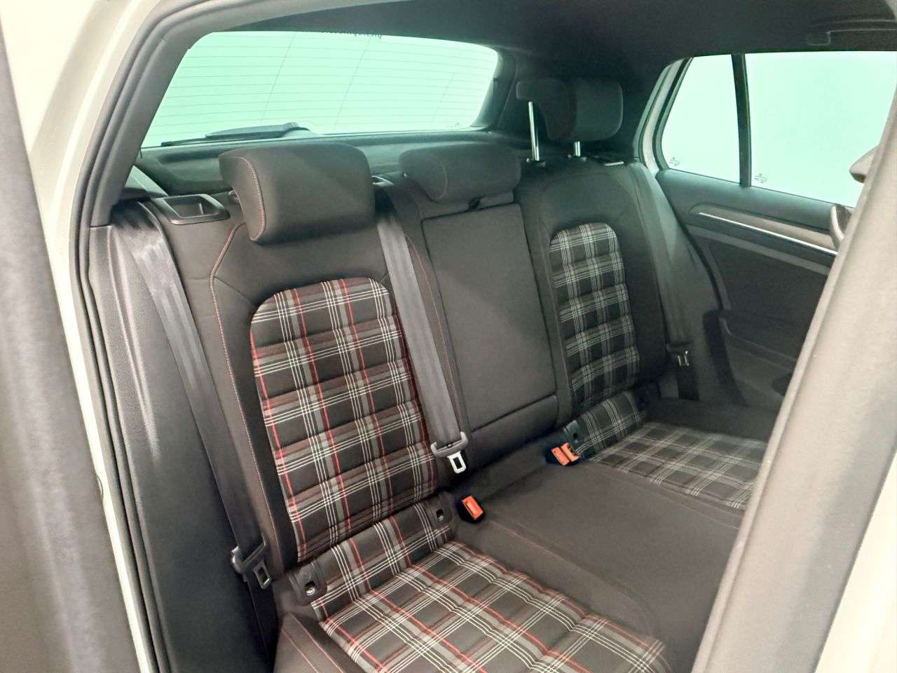 2019 VOLKSWAGEN GOLF 2019 VOLKSWAGEN GOLF