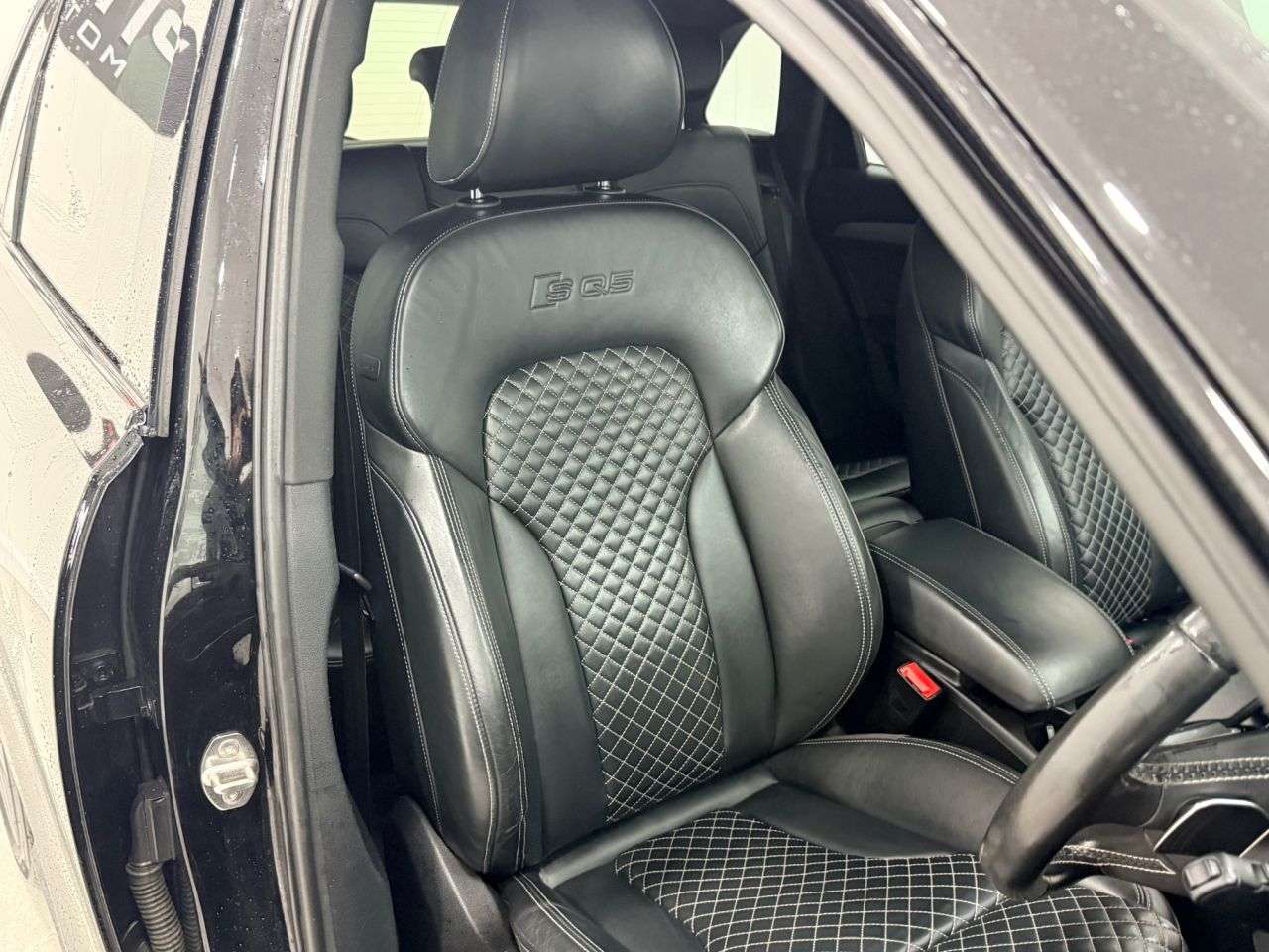 2015 AUDI SQ5 2015 AUDI SQ5