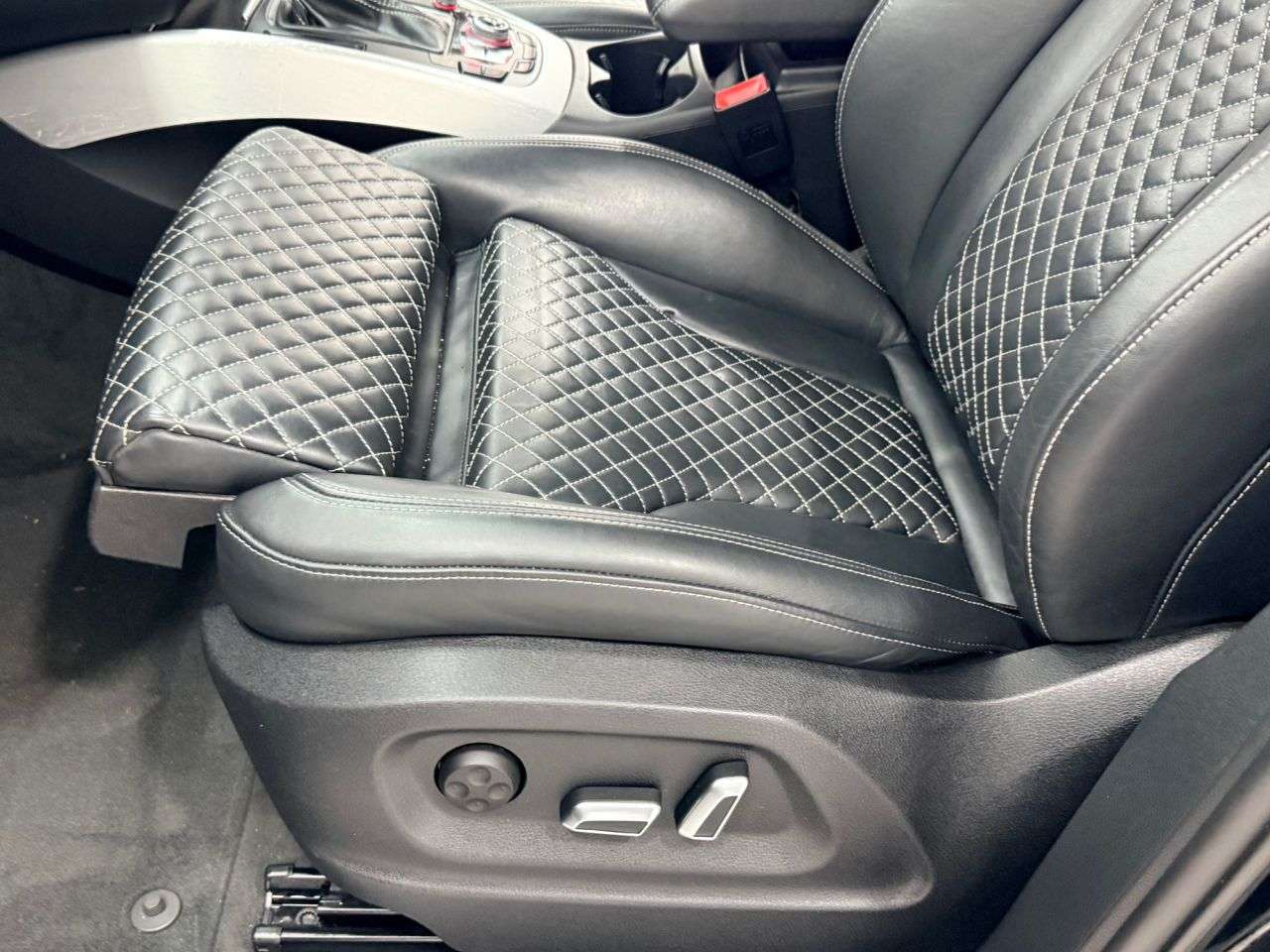 2015 AUDI SQ5 2015 AUDI SQ5