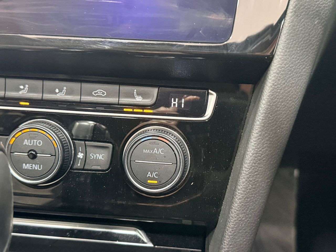 2019 VOLKSWAGEN PASSAT 2019 VOLKSWAGEN PASSAT