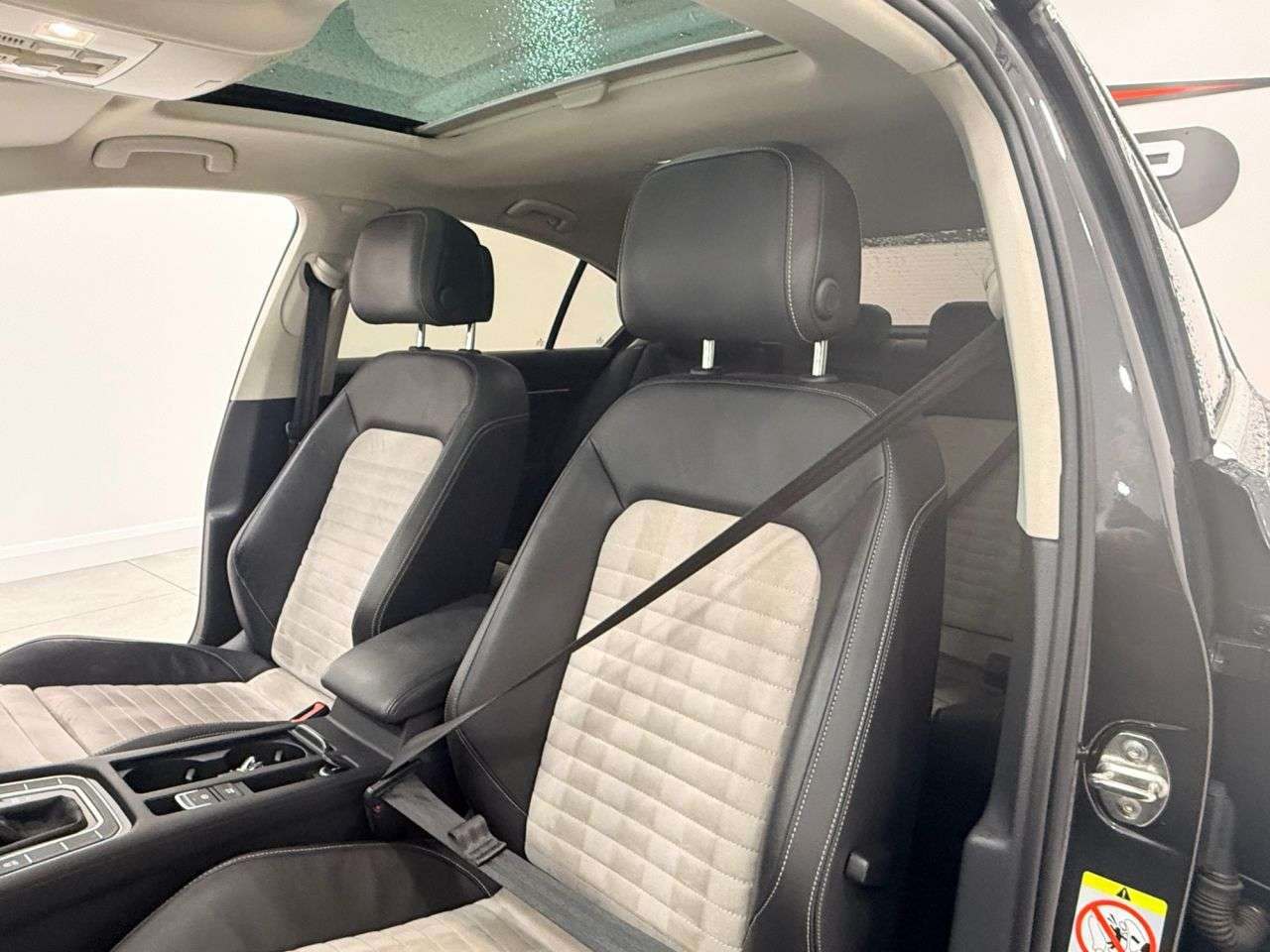 2019 VOLKSWAGEN PASSAT 2019 VOLKSWAGEN PASSAT