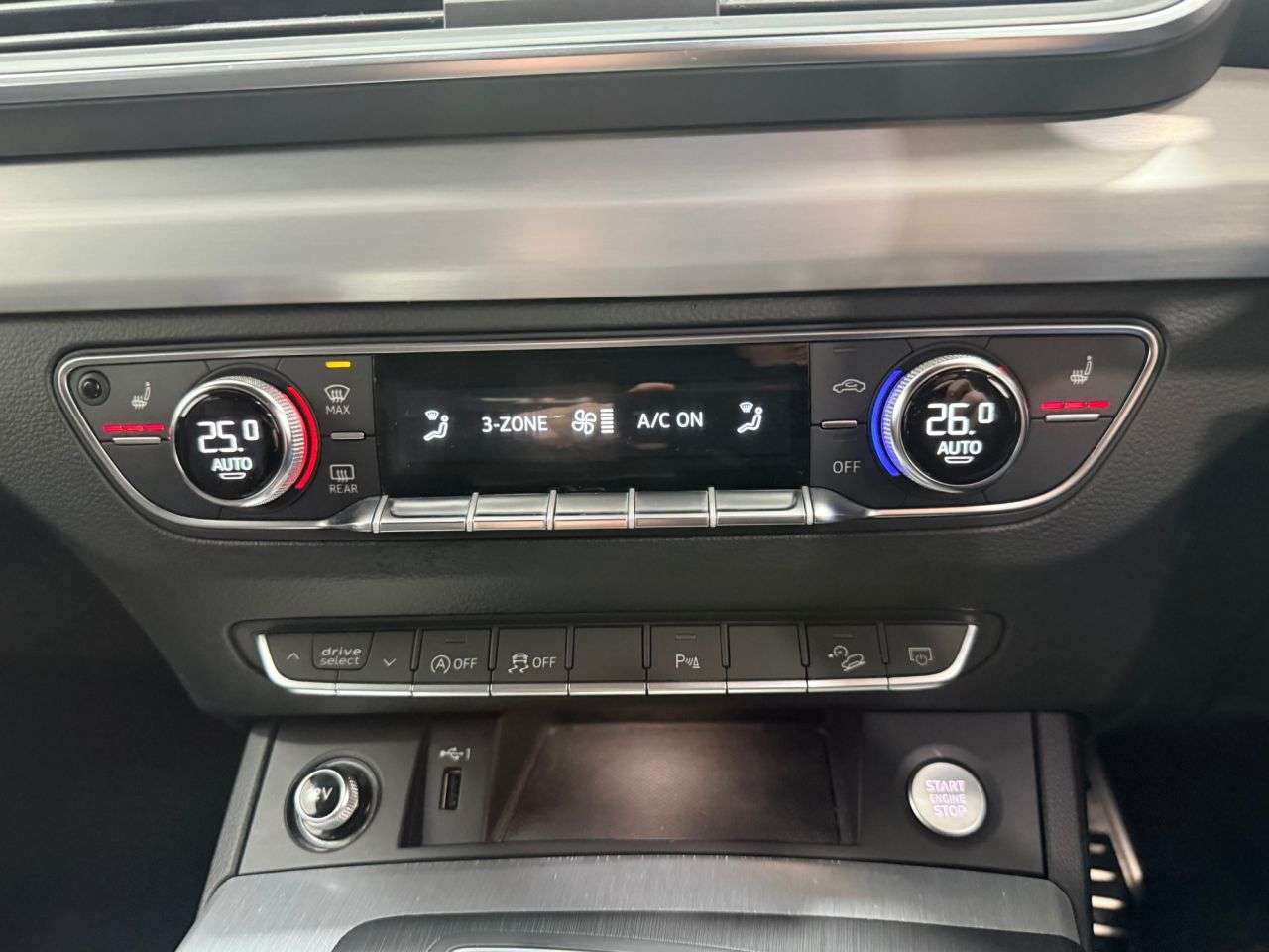 2020 AUDI Q5 2020 AUDI Q5