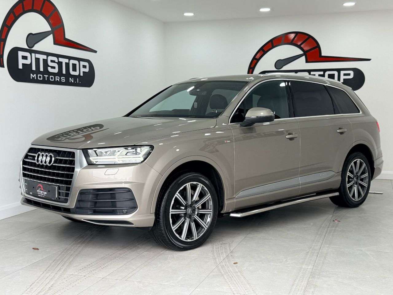 A 2016 AUDI Q7 3.0 TDI V6 S line SUV 5dr Diesel Tiptronic quattro Euro 6 (s/s) (272 ps) A 2016 AUDI Q7 3.0 TDI V6 S line SUV 5dr Diesel Tiptronic quattro Euro 6 (s/s) (272 ps)