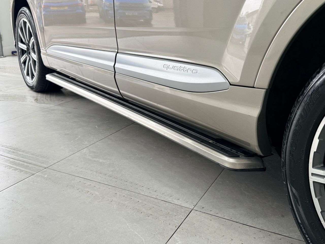 2016 AUDI Q7 2016 AUDI Q7