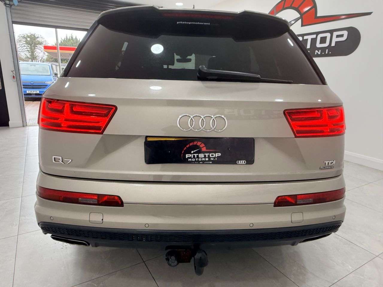 2016 AUDI Q7 2016 AUDI Q7