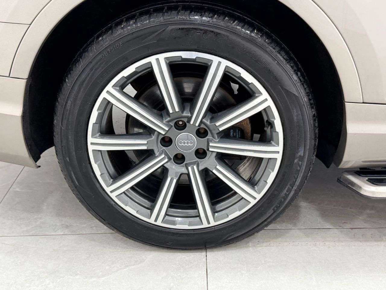 2016 AUDI Q7 2016 AUDI Q7