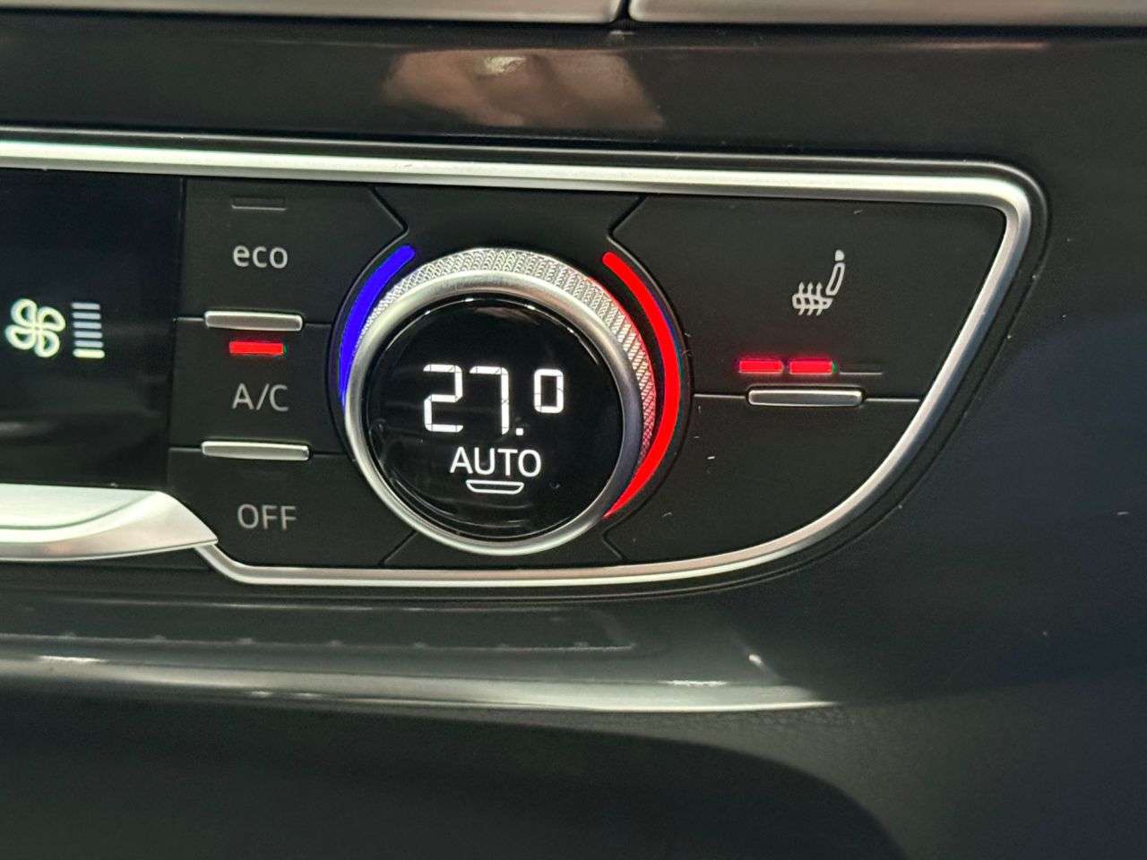 2016 AUDI Q7 2016 AUDI Q7