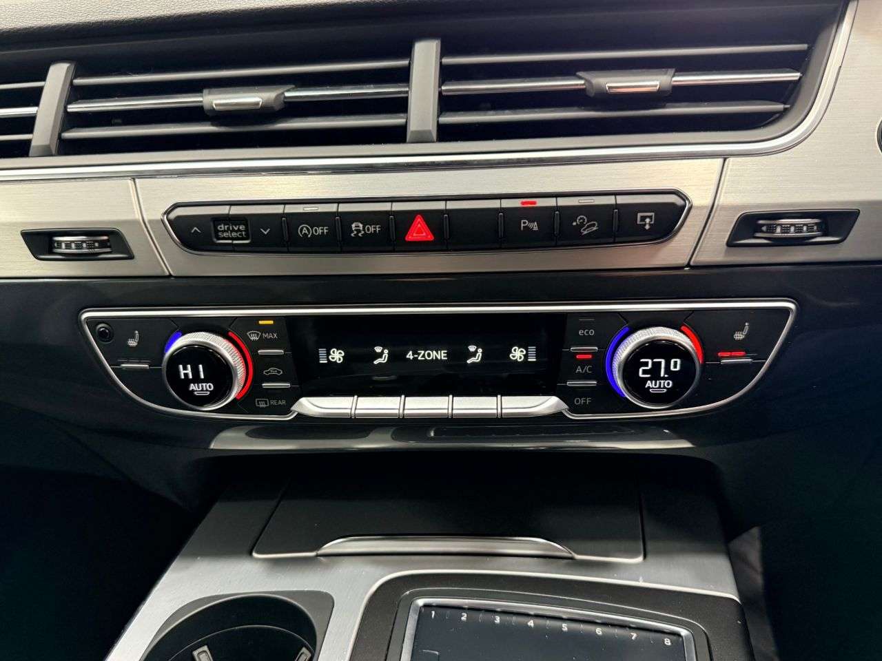 2016 AUDI Q7 2016 AUDI Q7