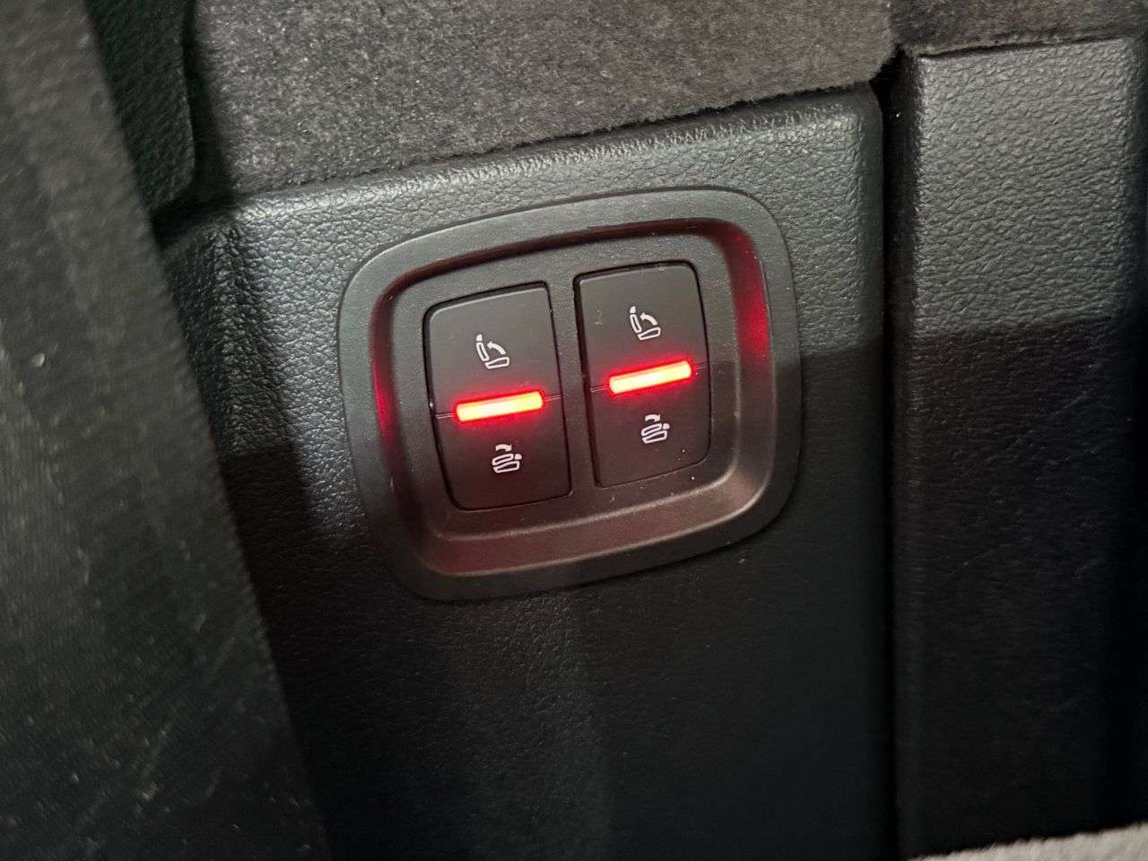 2016 AUDI Q7 2016 AUDI Q7