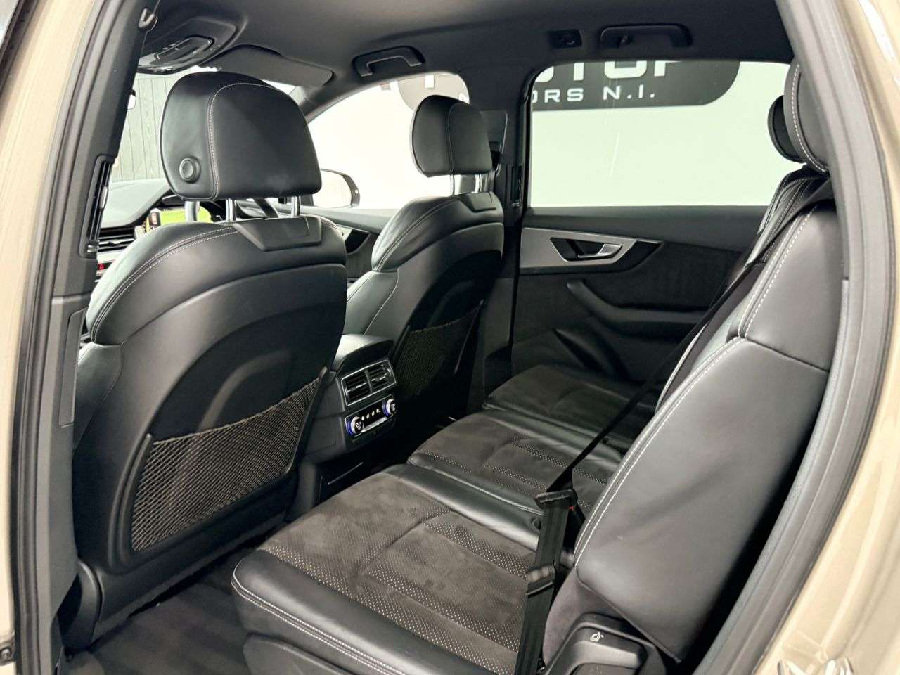 2016 AUDI Q7 2016 AUDI Q7