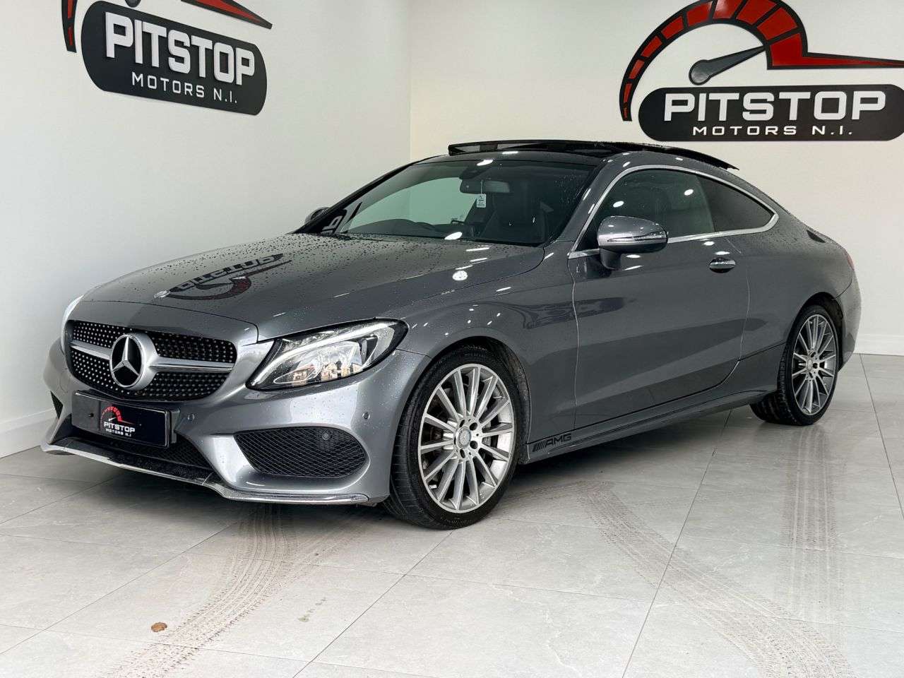 A 2016 MERCEDES-BENZ C-CLASS 2.1 C250d AMG Line (Premium) Coupe 2dr Diesel G-Tronic+ Euro 6 (s/s) (204 p A 2016 MERCEDES-BENZ C-CLASS 2.1 C250d AMG Line (Premium) Coupe 2dr Diesel G-Tronic+ Euro 6 (s/s) (204 p