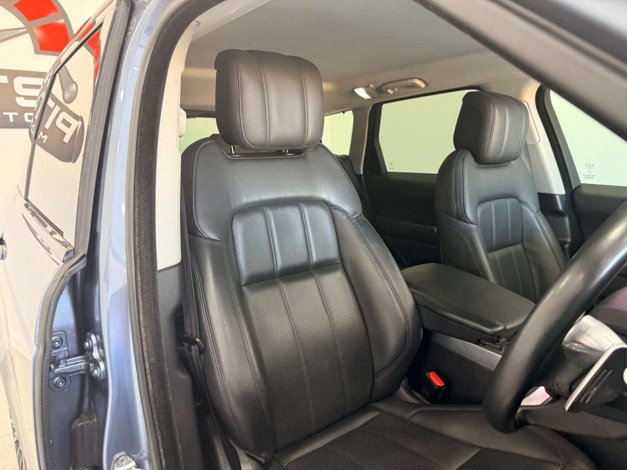 2019 LAND ROVER RANGE ROVER SPORT 2019 LAND ROVER RANGE ROVER SPORT