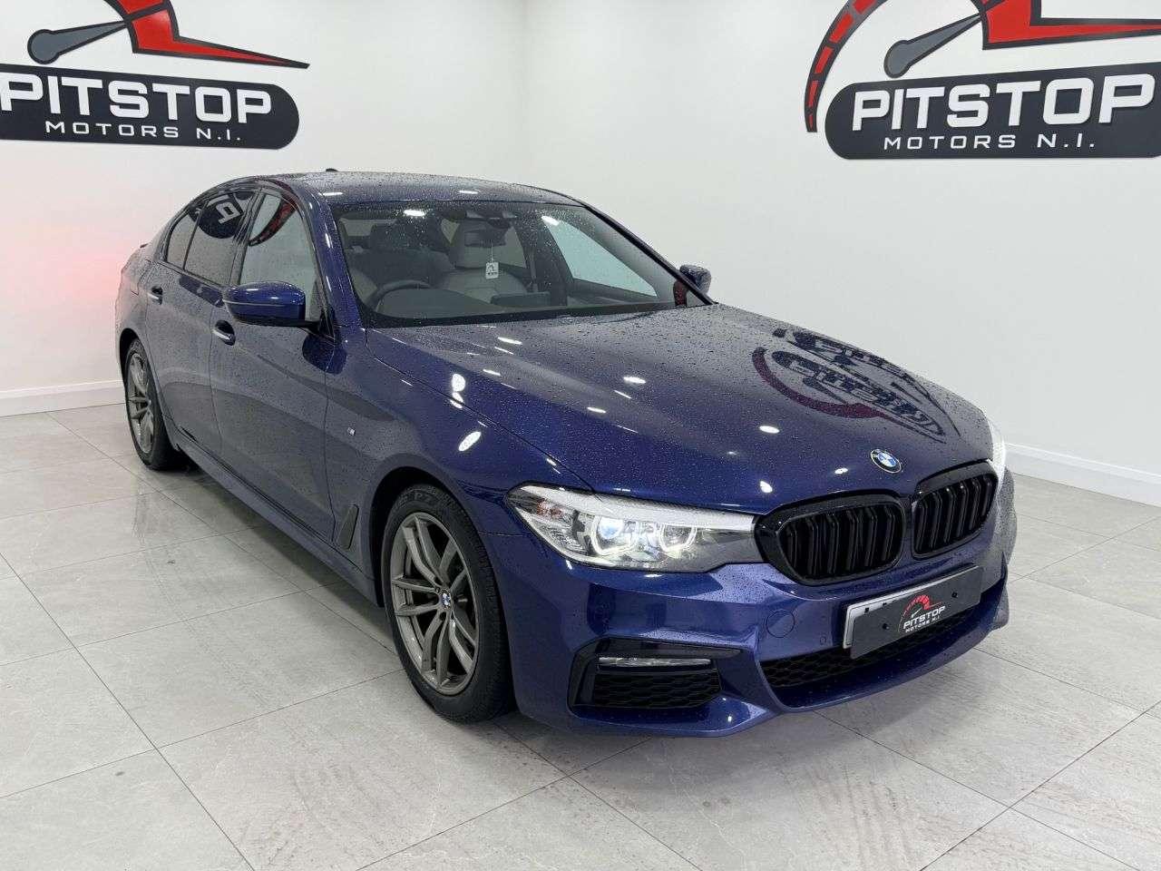 2018 BMW 5 SERIES 2018 BMW 5 SERIES