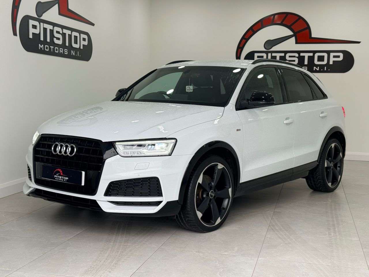 A 2018 AUDI Q3 1.4 TFSI CoD Black Edition SUV 5dr Petrol Manual Euro 6 (s/s) (150 ps) A 2018 AUDI Q3 1.4 TFSI CoD Black Edition SUV 5dr Petrol Manual Euro 6 (s/s) (150 ps)