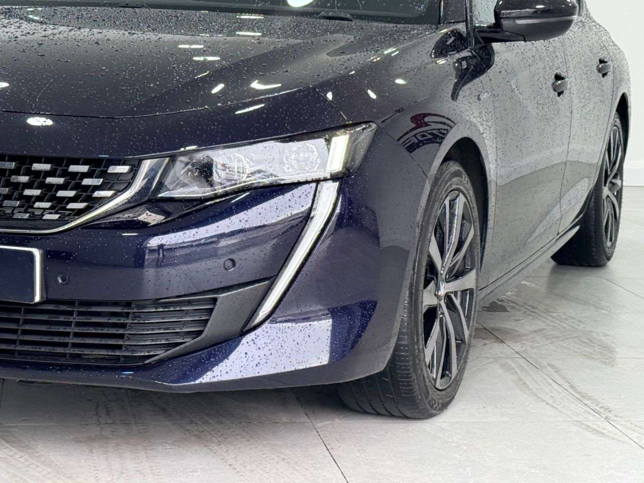 A 2020 PEUGEOT 508 SW 2.0 BlueHDi GT Line Estate 5dr Diesel EAT Euro 6 (s/s) (160 ps) A 2020 PEUGEOT 508 SW 2.0 BlueHDi GT Line Estate 5dr Diesel EAT Euro 6 (s/s) (160 ps)