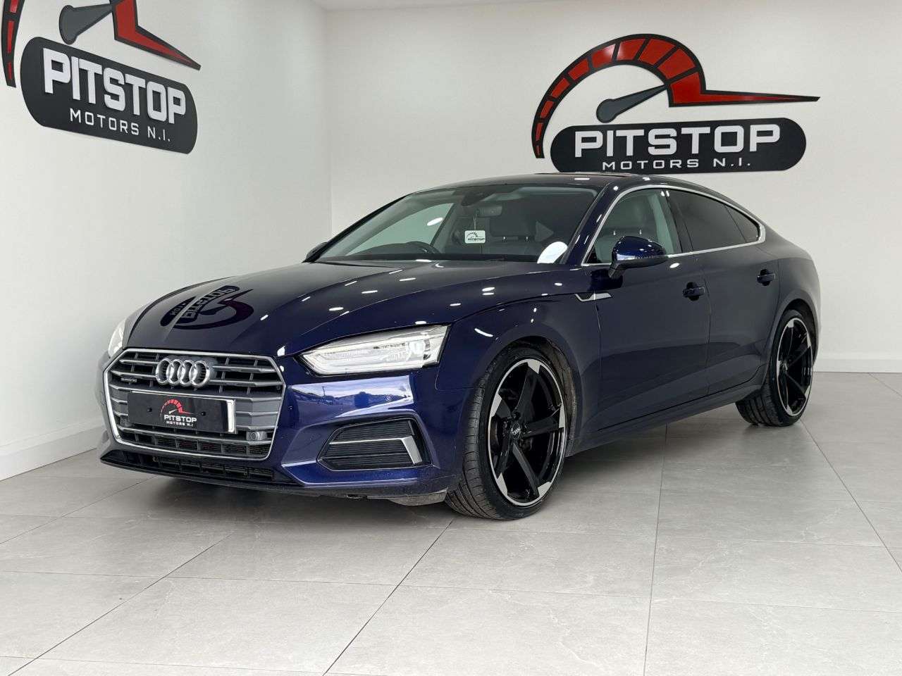 A 2019 AUDI A5 2.0 TDI 40 Sport Sportback 5dr Diesel S Tronic quattro Euro 6 (s/s) (190 ps A 2019 AUDI A5 2.0 TDI 40 Sport Sportback 5dr Diesel S Tronic quattro Euro 6 (s/s) (190 ps