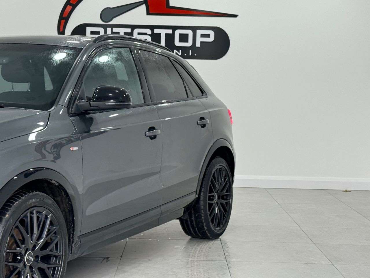 2018 AUDI Q3 2018 AUDI Q3