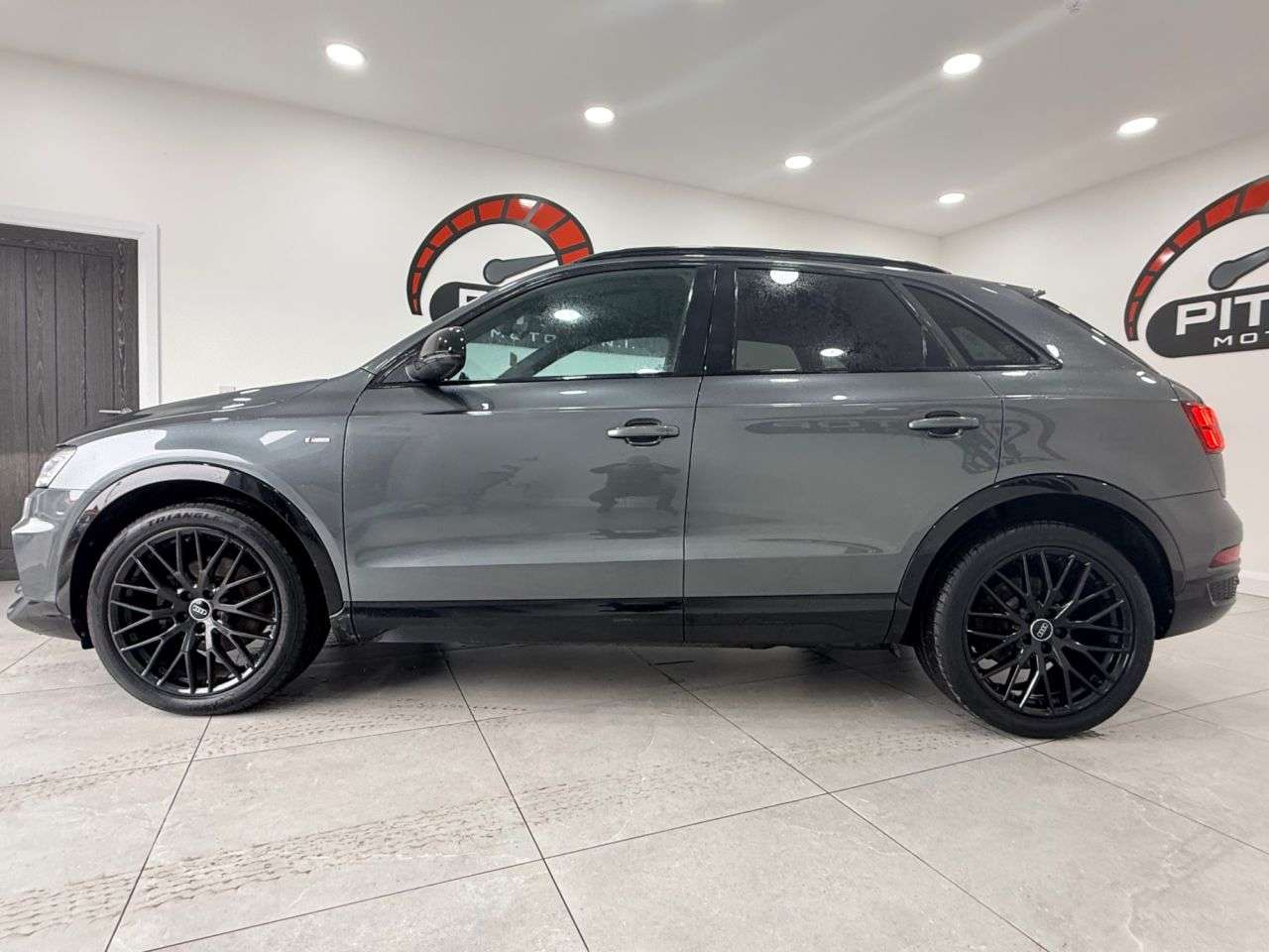 2018 AUDI Q3 2018 AUDI Q3