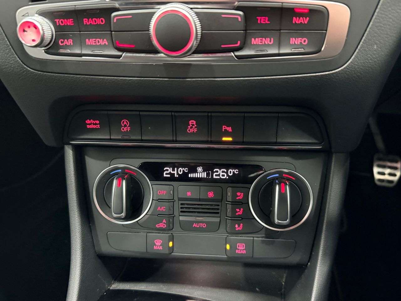 2018 AUDI Q3 2018 AUDI Q3