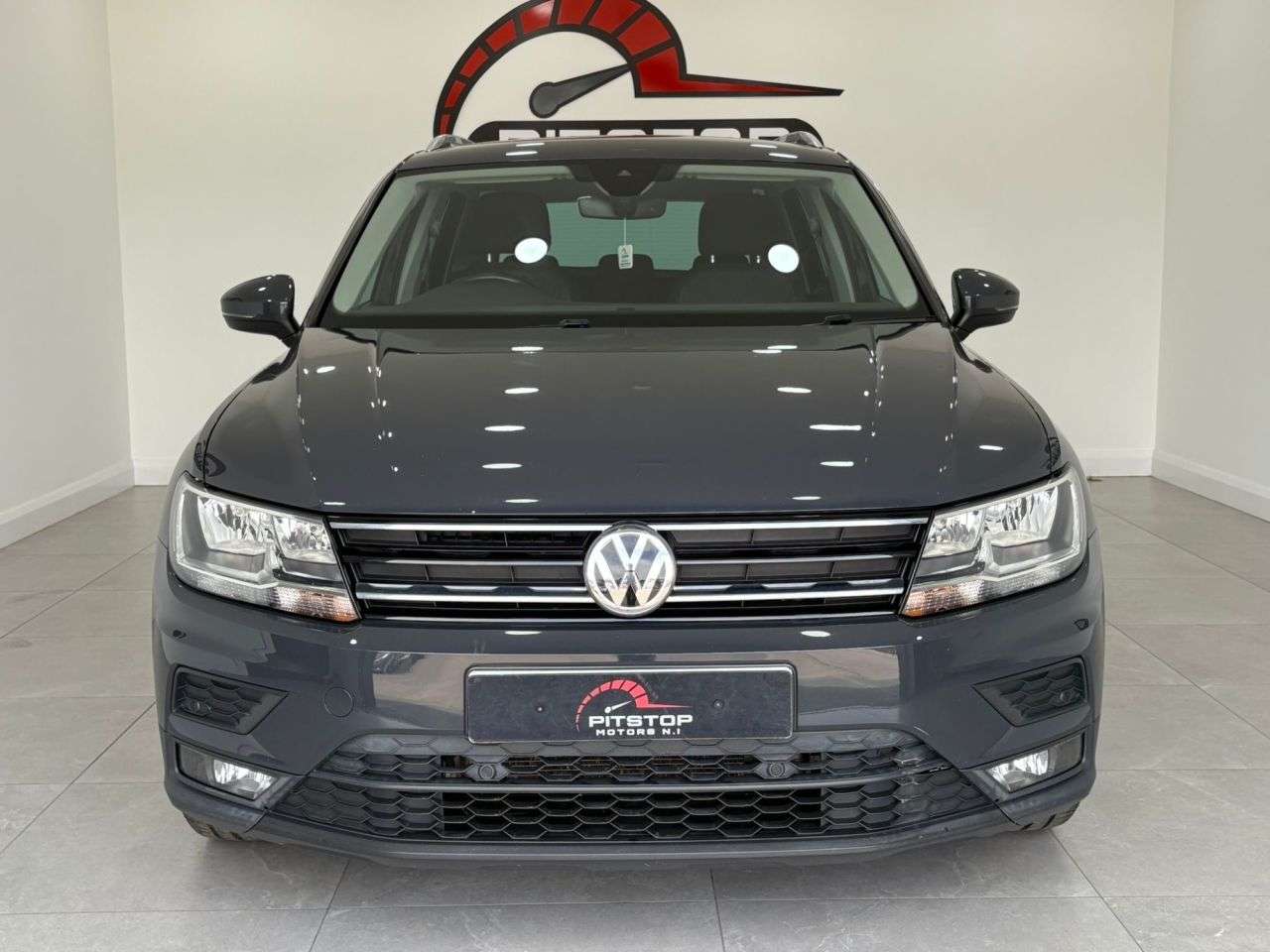 2018 VOLKSWAGEN TIGUAN 2018 VOLKSWAGEN TIGUAN