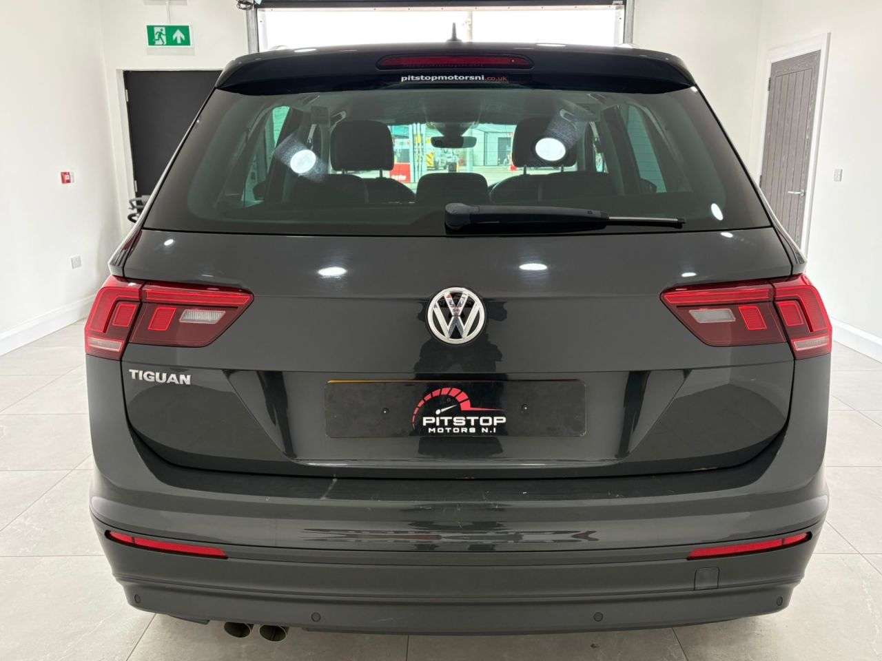 2018 VOLKSWAGEN TIGUAN 2018 VOLKSWAGEN TIGUAN