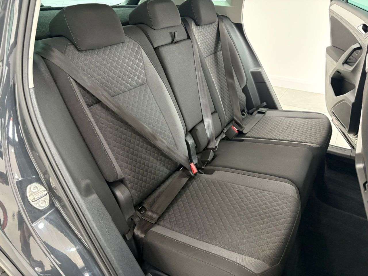 2018 VOLKSWAGEN TIGUAN 2018 VOLKSWAGEN TIGUAN