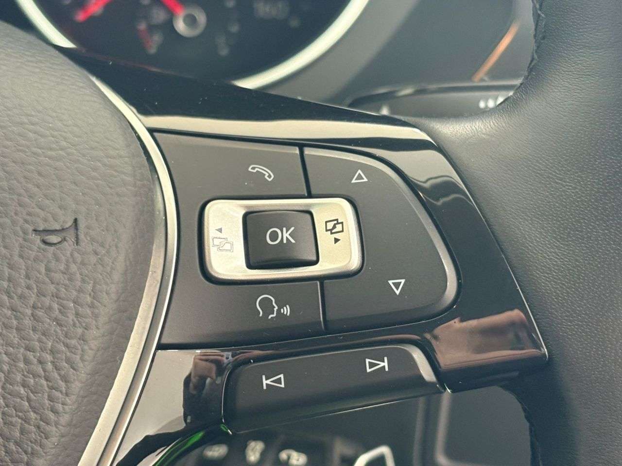 2018 VOLKSWAGEN TIGUAN 2018 VOLKSWAGEN TIGUAN