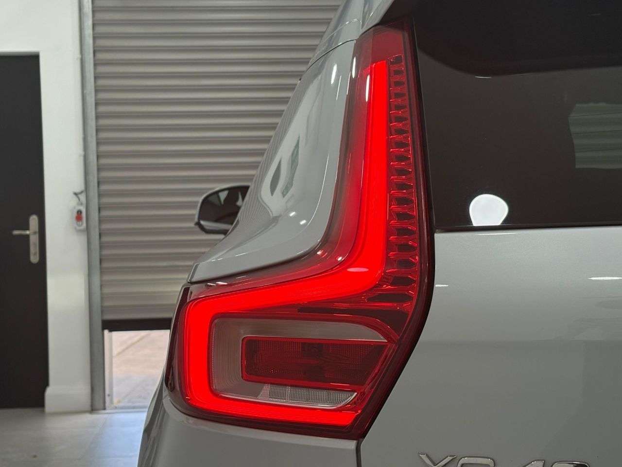 2019 VOLVO XC40 2019 VOLVO XC40
