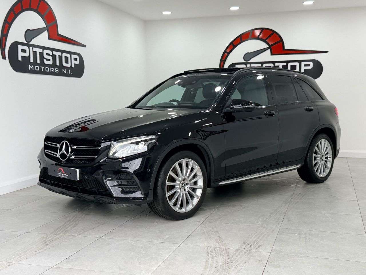 A 2019 MERCEDES-BENZ GLC 2.0 GLC250 AMG Night Edition SUV 5dr Petrol G-Tronic+ 4MATIC Euro 6 (s/s) ( A 2019 MERCEDES-BENZ GLC 2.0 GLC250 AMG Night Edition SUV 5dr Petrol G-Tronic+ 4MATIC Euro 6 (s/s) (