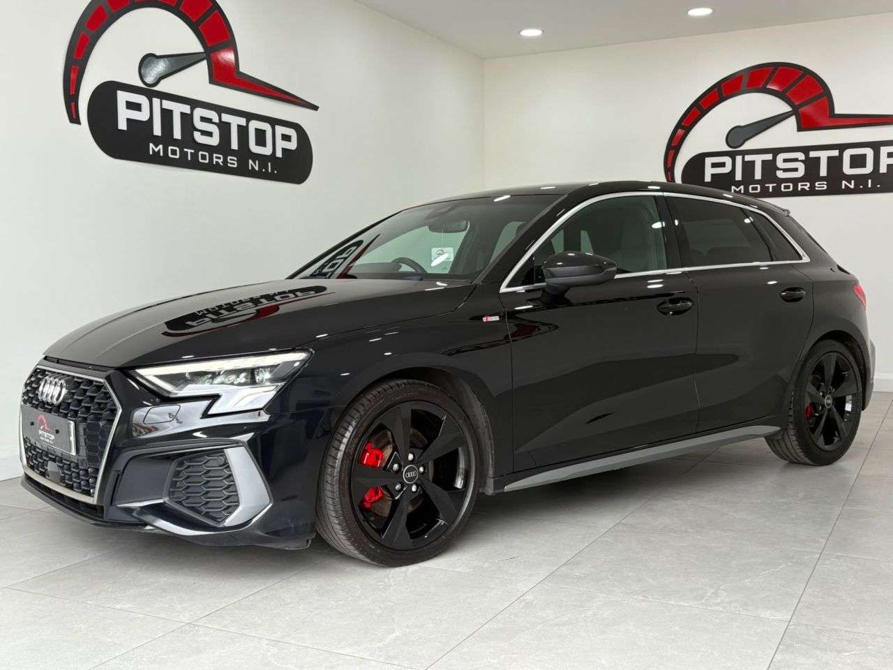 A 2021 AUDI A3 SPORTBACK TFSI S LINE A 2021 AUDI A3 SPORTBACK TFSI S LINE